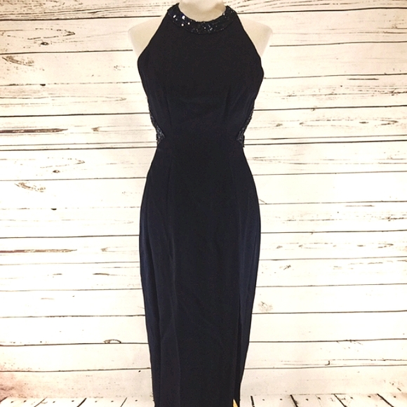 Dave & Johnny Dresses & Skirts - Dave & Johnny Sequin Accent Open Back Black Formal Dress Sz 7 8